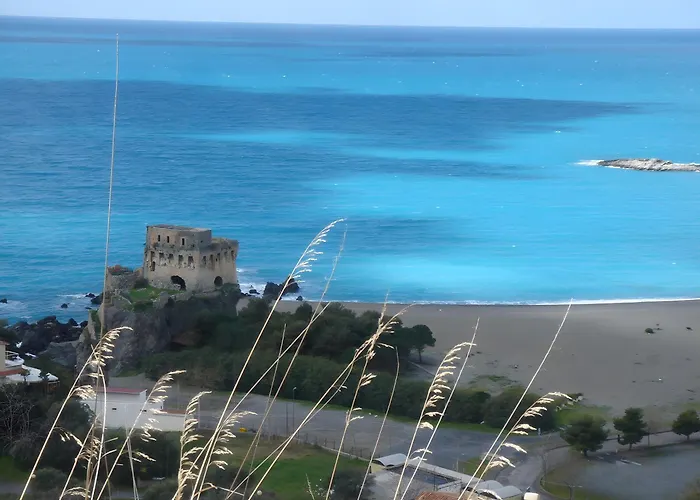 Casa Vista Mare Con Giardino *