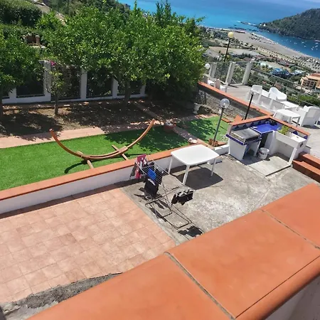 別荘 Casa Vista Mare Con Giardino プラーイア・ア・マーレ