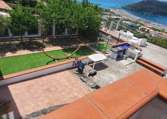 Casa de Férias Casa Vista Mare Con Giardino Praia a Mare